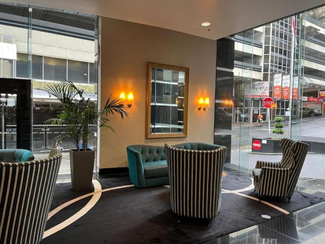 A City Stay Holiday On Queen Street Auckland Exterior foto